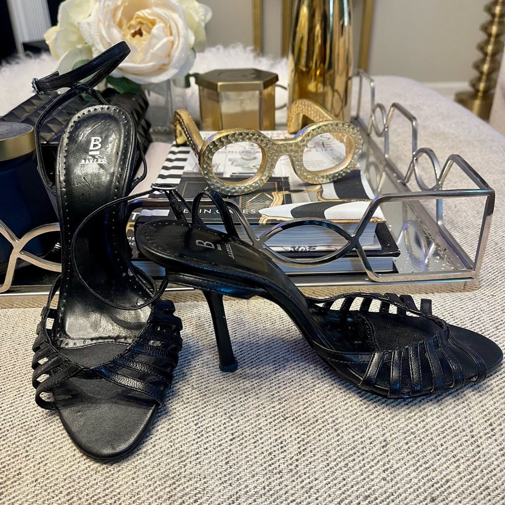 Elegant lack Strappy Heels